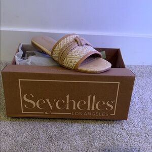 Seychelles Women's Beige and Tan Slide Sandals